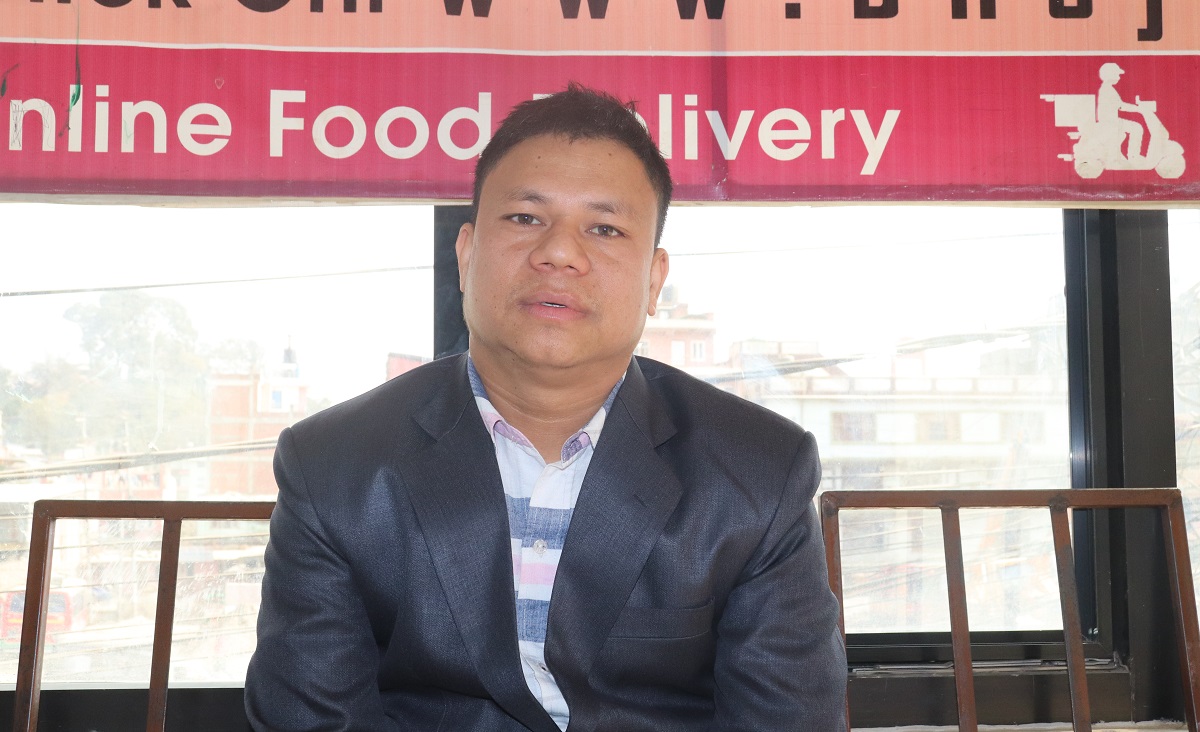 'भोजन नेपाल' का सञ्चालक अर्जुन टमाटा